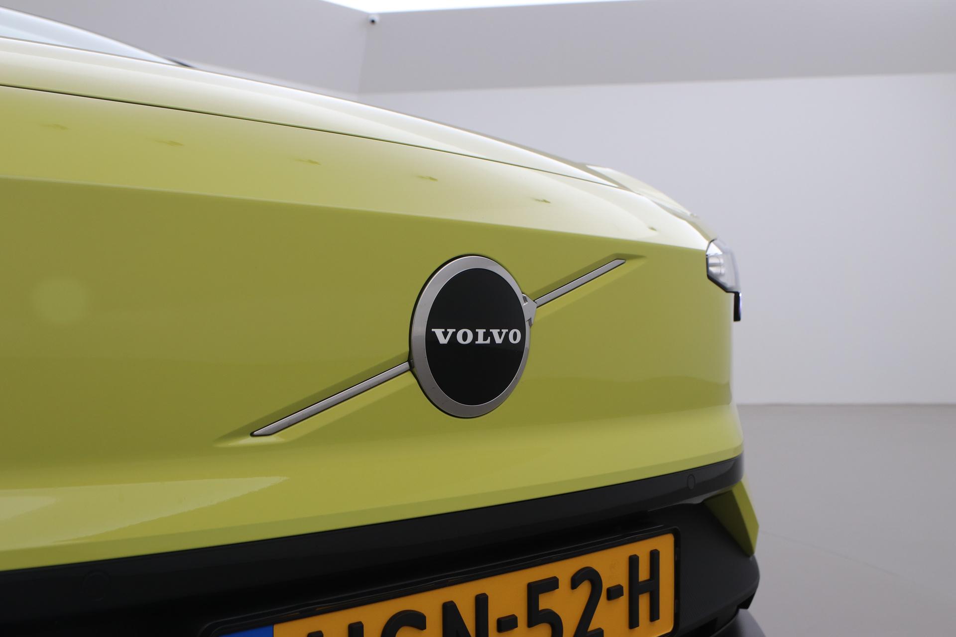 Volvo EX30