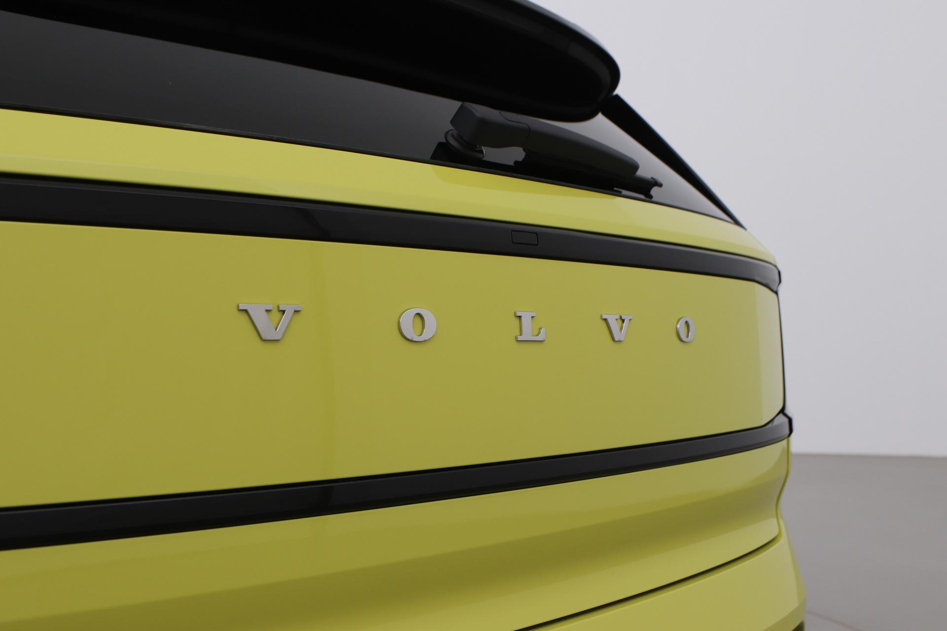 Volvo EX30