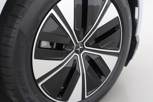 Polestar 4