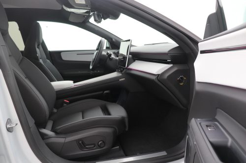 Polestar 4