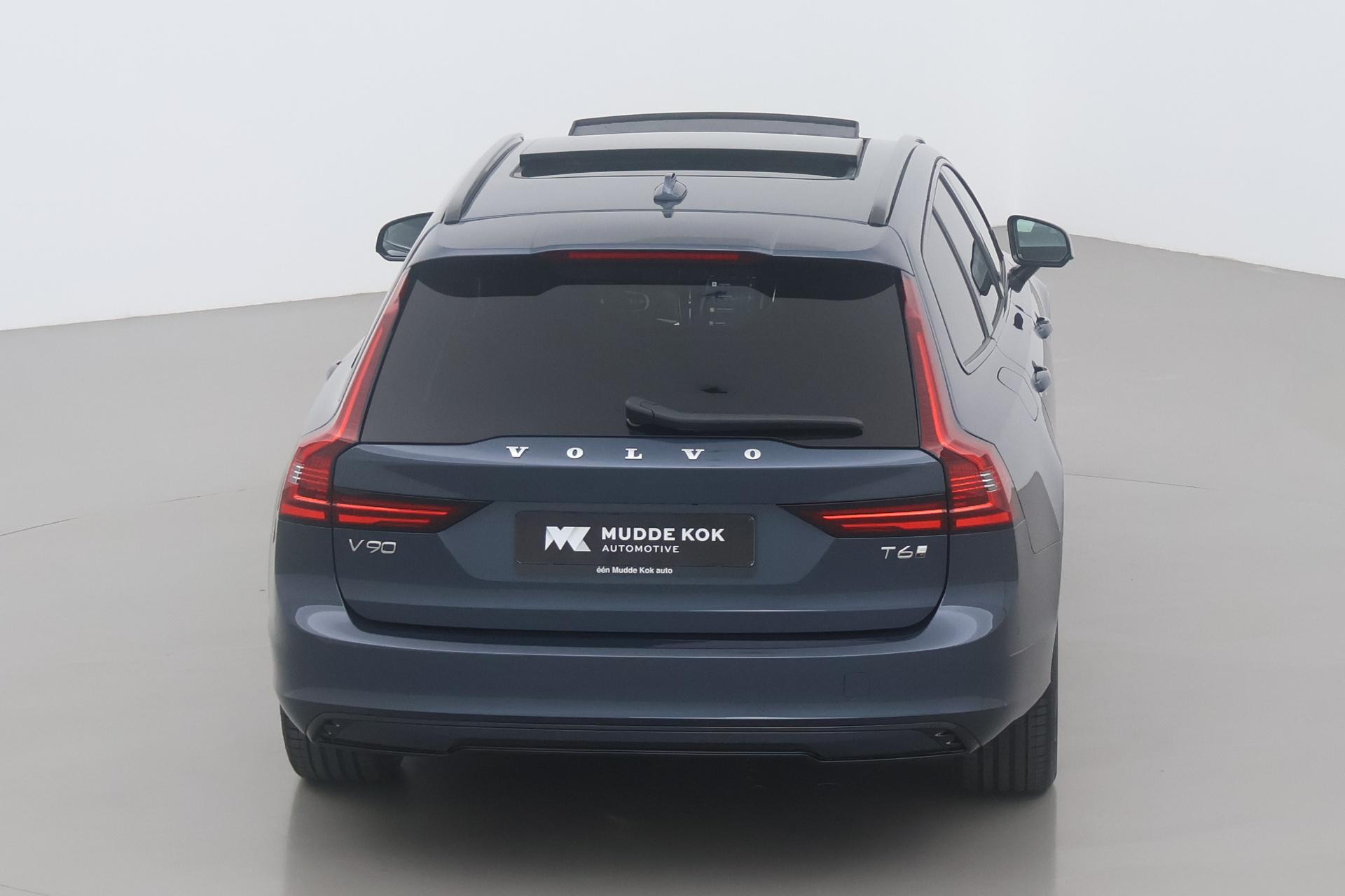 Volvo V90