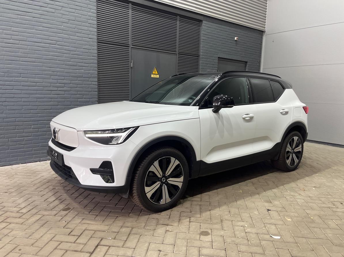 Volvo XC40