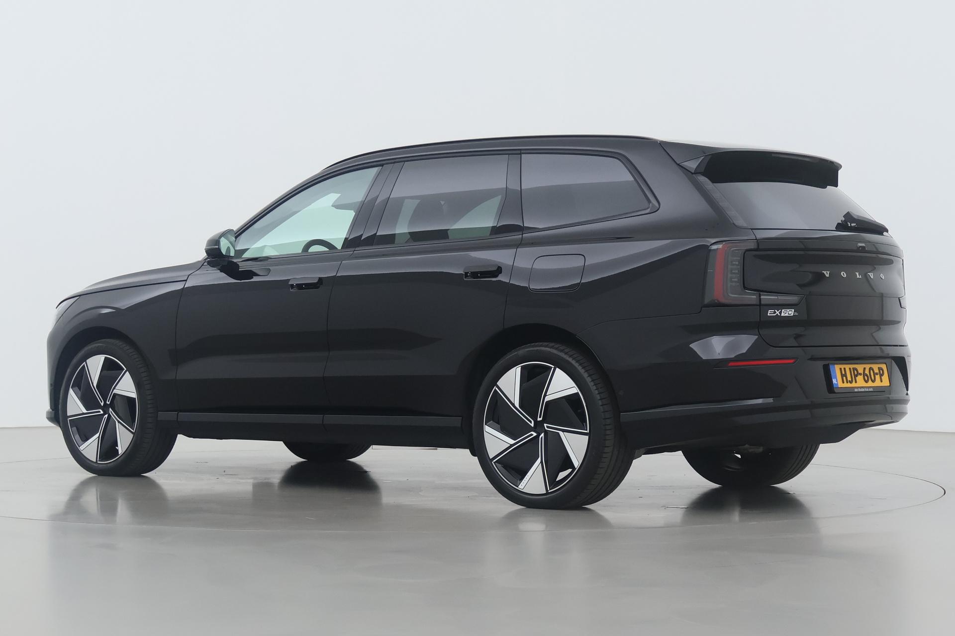 Volvo EX90