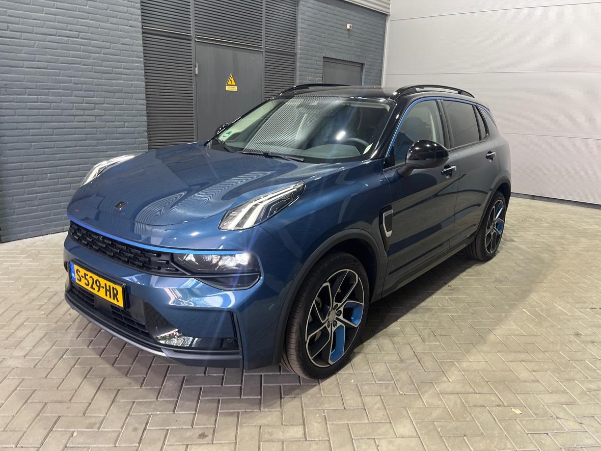 Lynk & Co 01