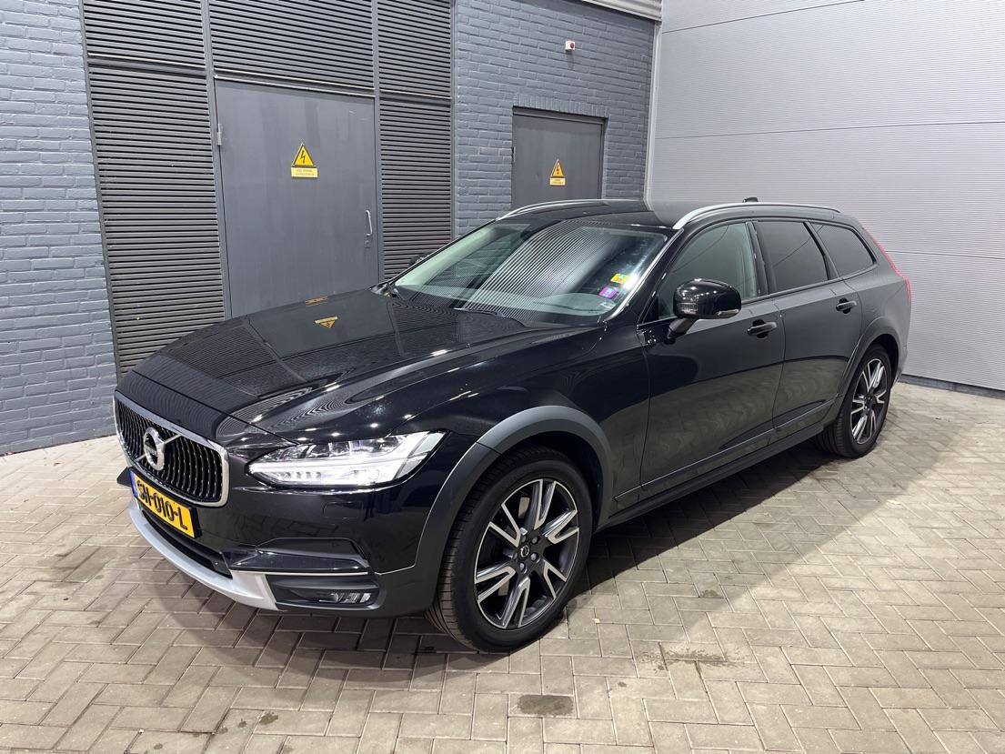 Volvo V90