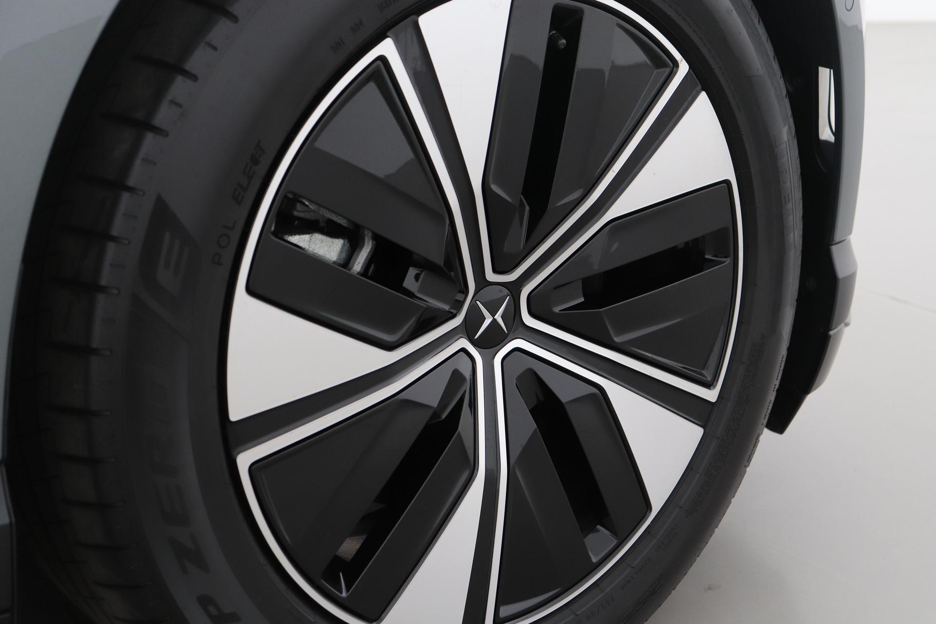 Polestar 4