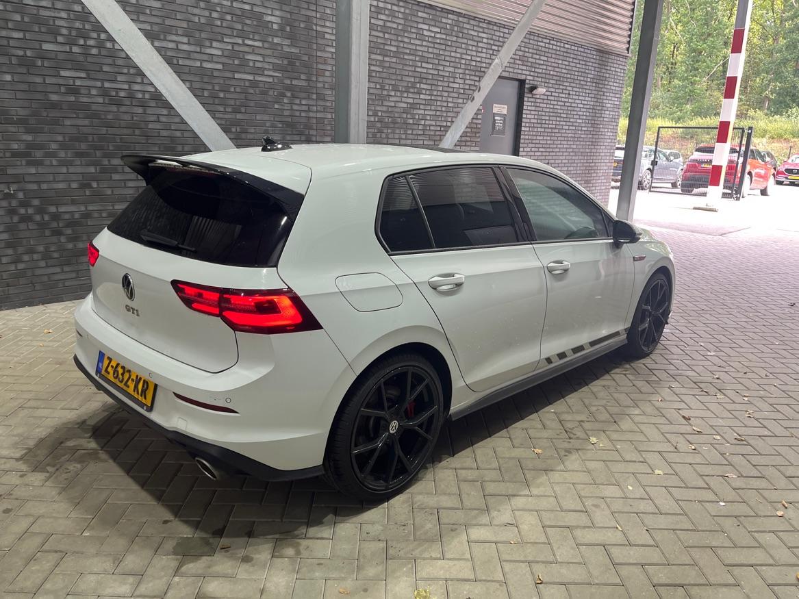 Volkswagen GOLF 8 GTI