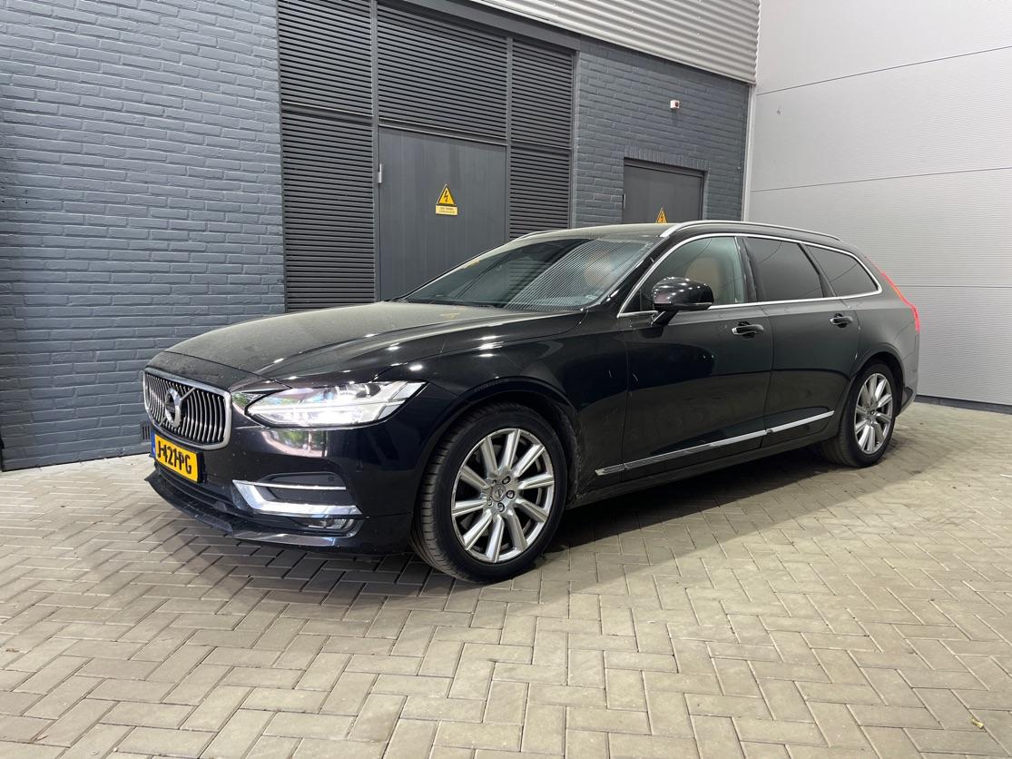 Volvo V90