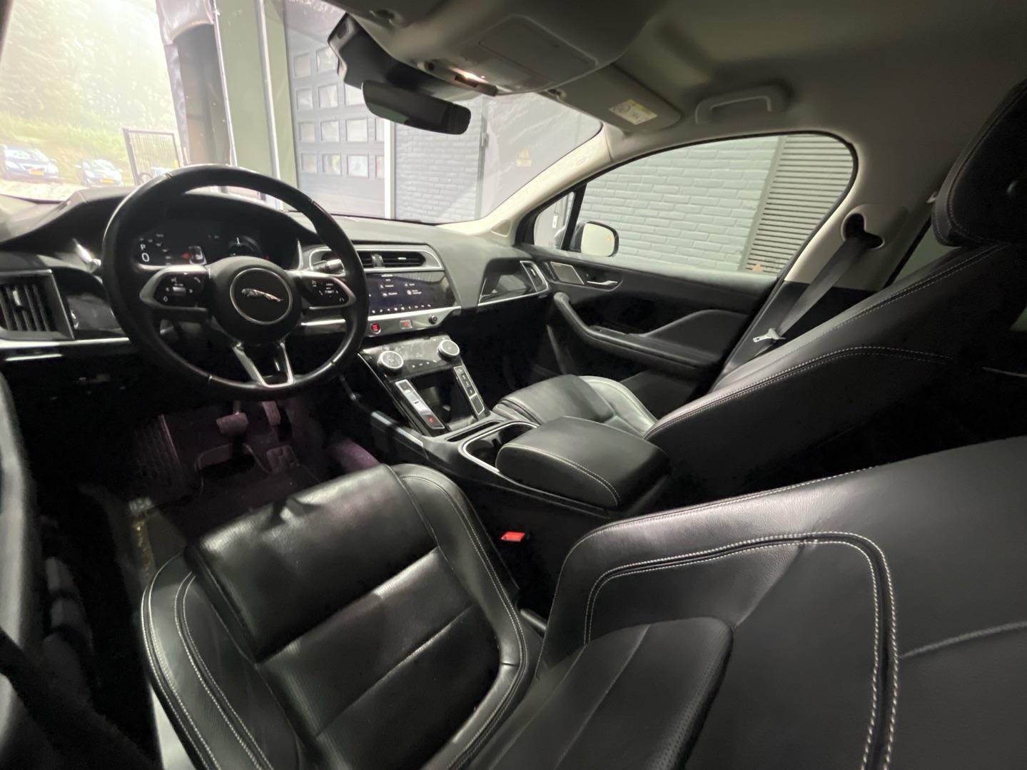 Jaguar I-PACE