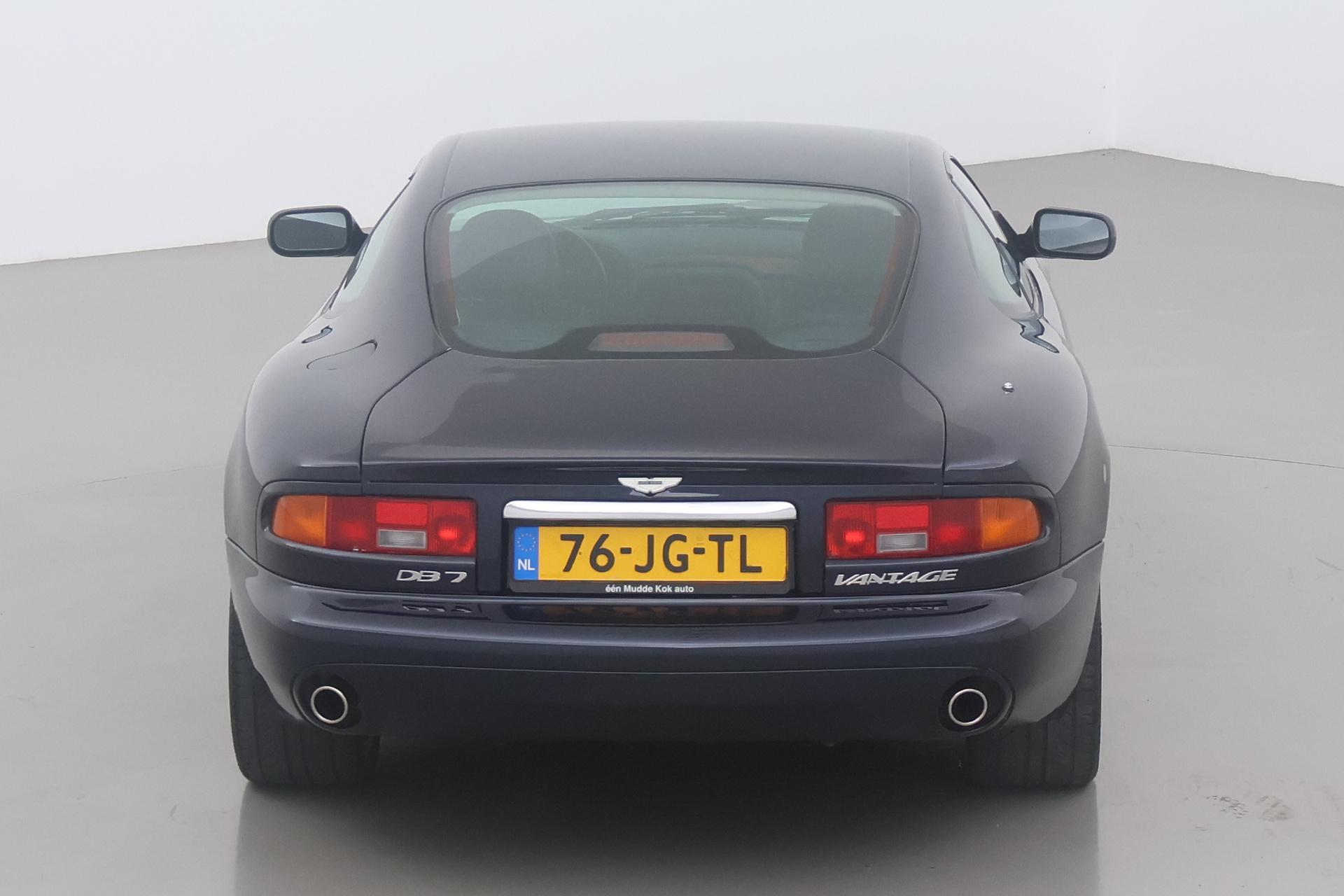 Aston Martin DB7