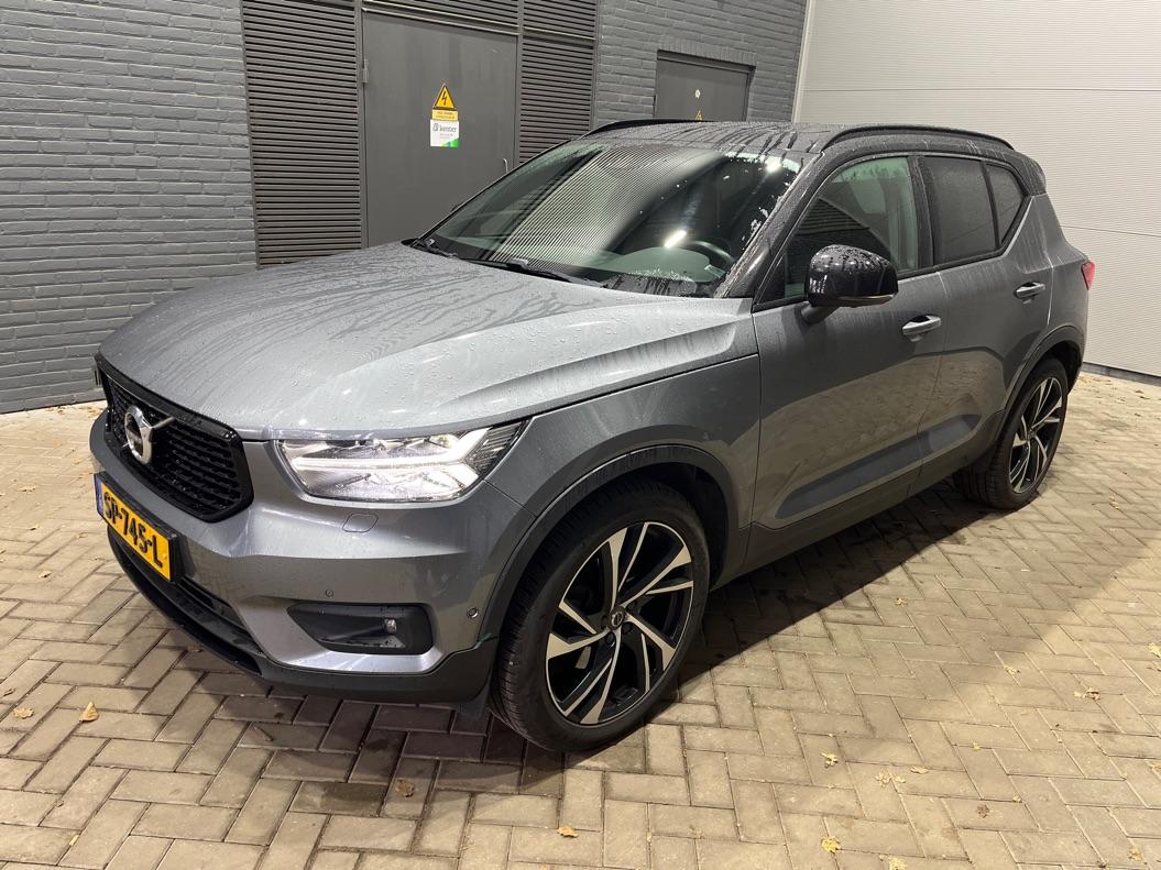 Volvo XC40