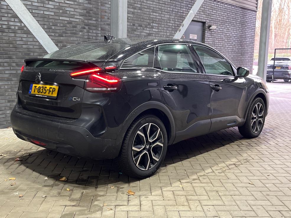 Citroën Ë-C4