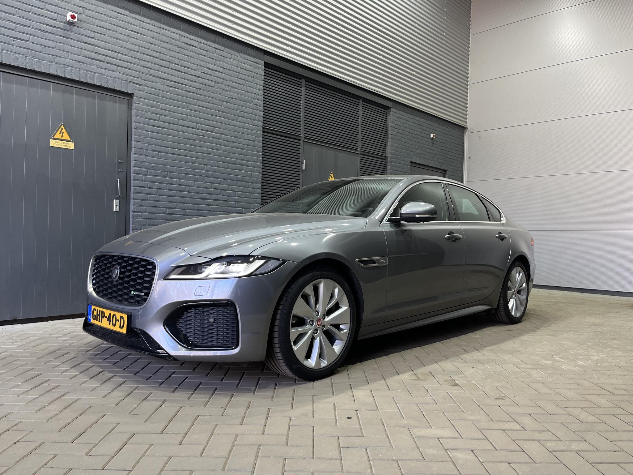 Jaguar XF