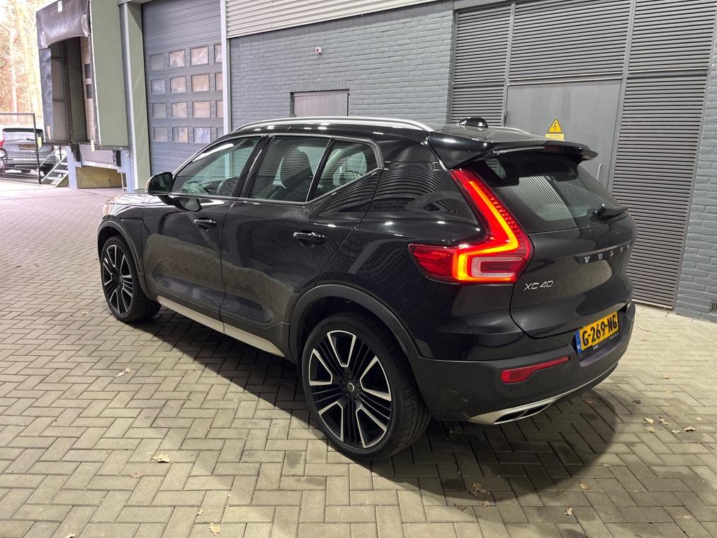 Volvo XC40