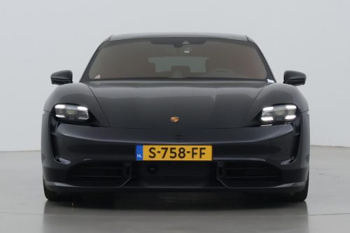 Porsche Taycan Sport Turismo