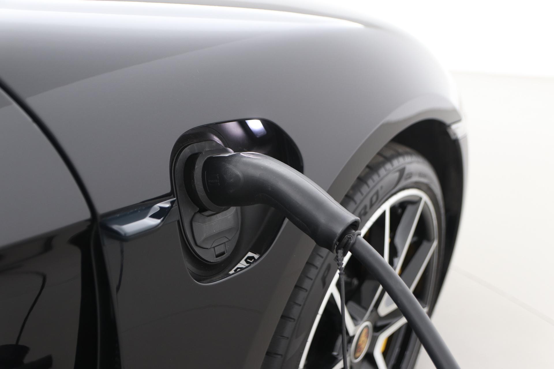Porsche Taycan Sport Turismo