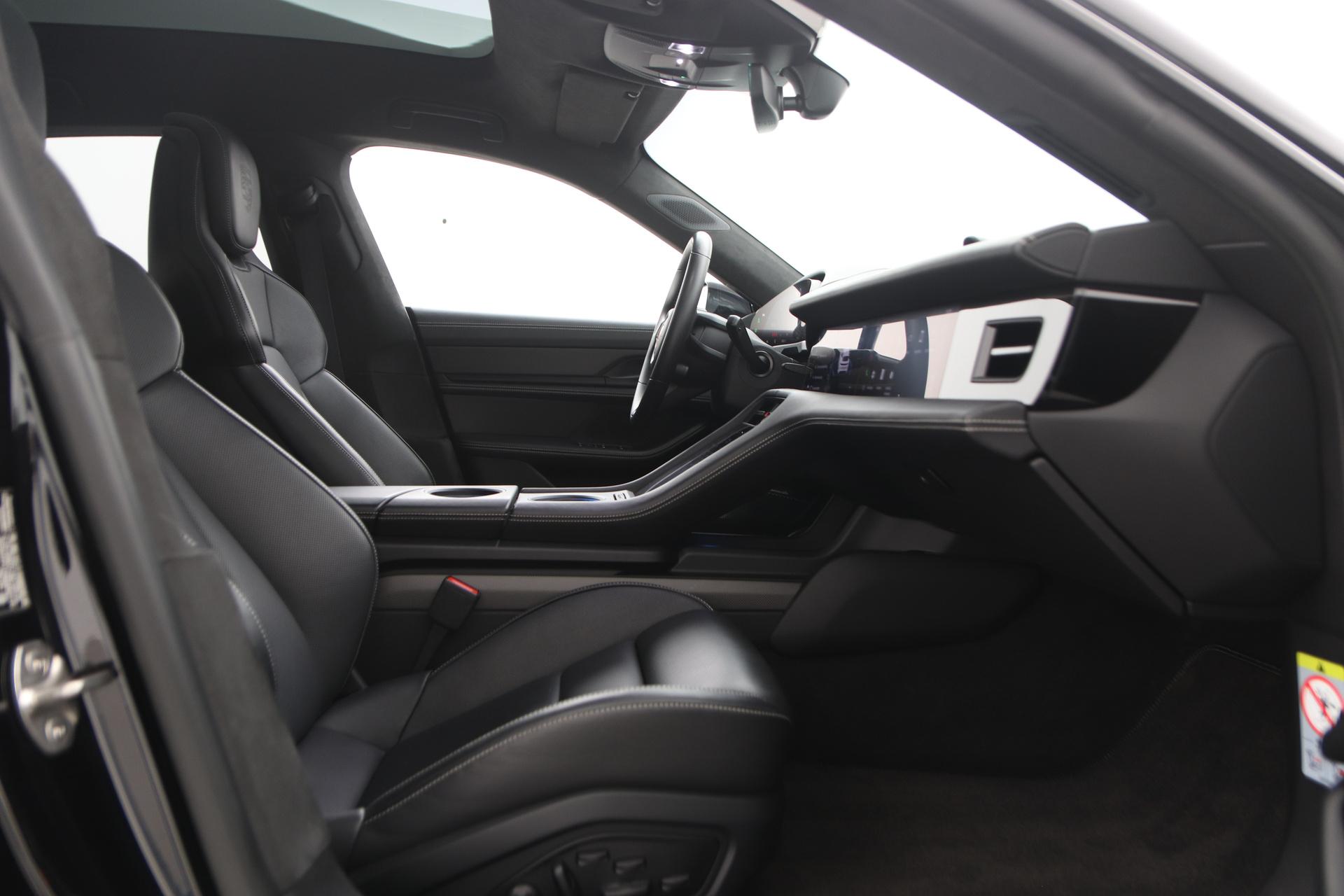 Porsche Taycan Sport Turismo