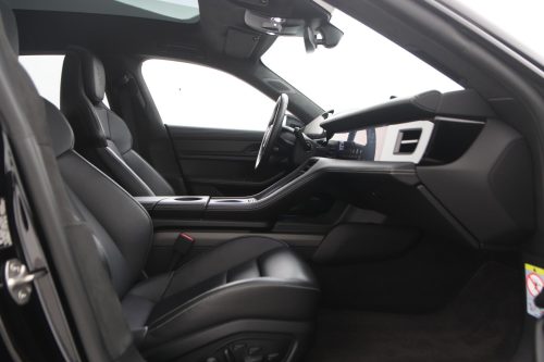 Porsche Taycan Sport Turismo