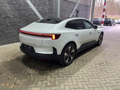 Polestar 4