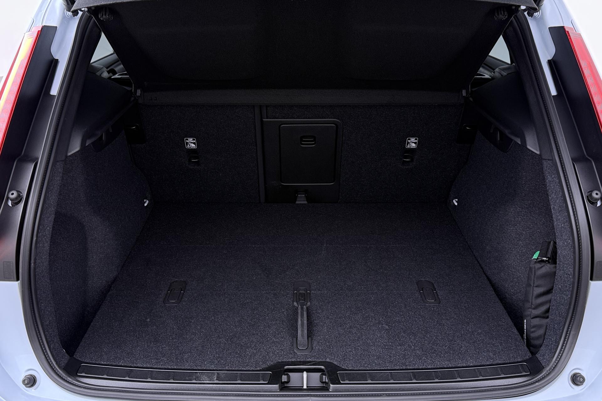 Volvo EX40