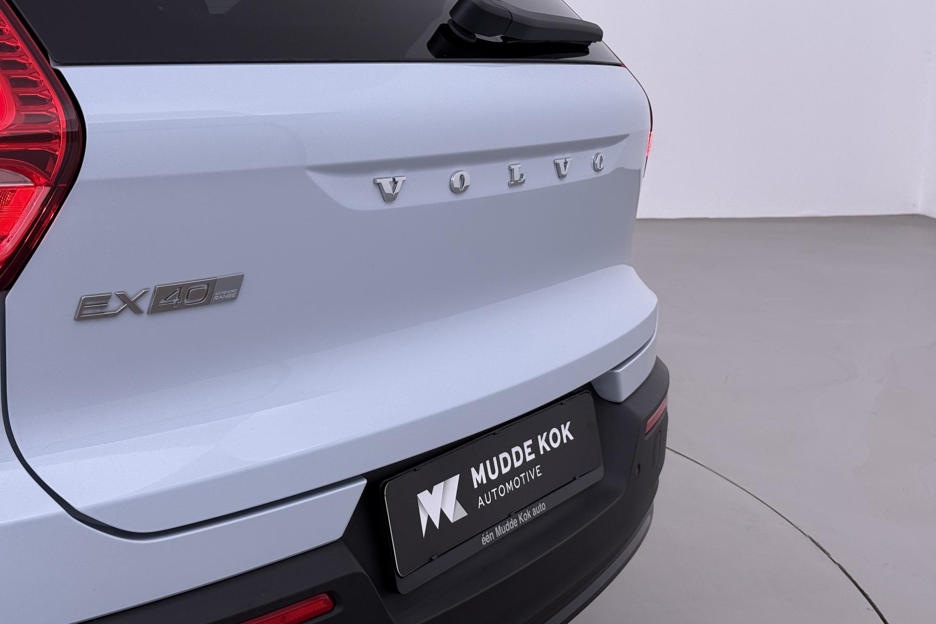 Volvo EX40