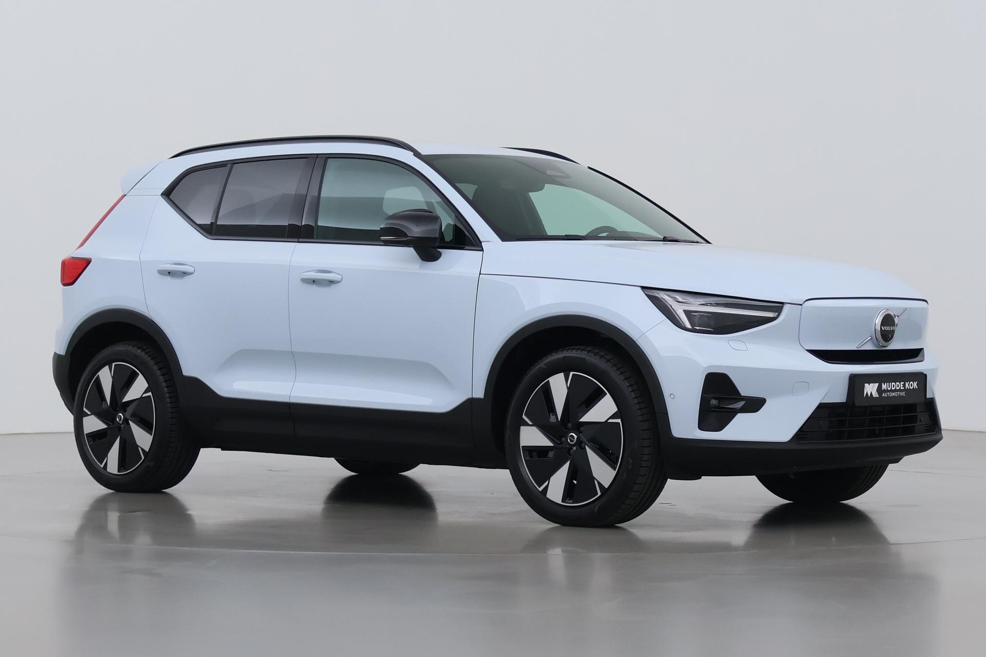 Volvo EX40