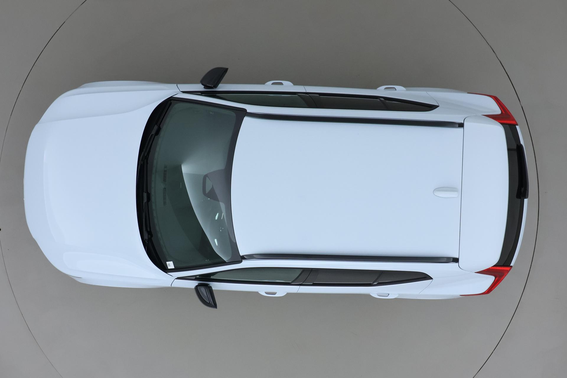 Volvo EX40
