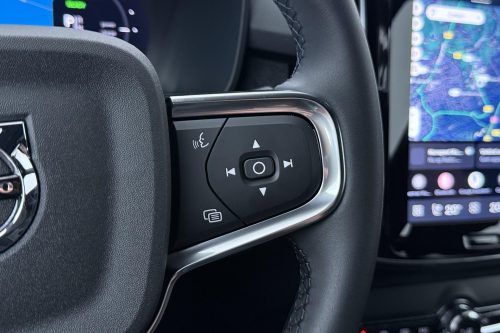 Volvo EX40