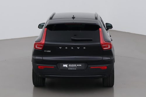Volvo EX40