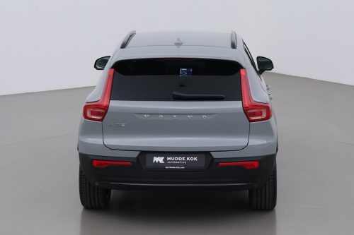 Volvo EX40