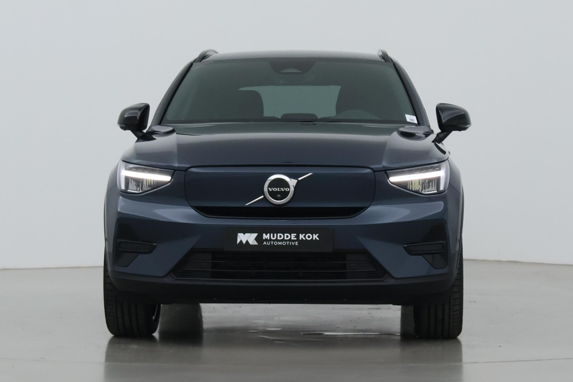 Volvo EX40