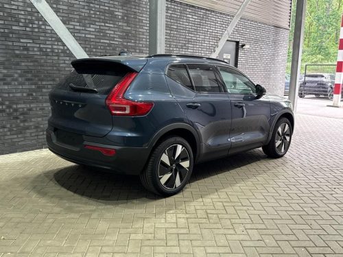 Volvo EX40