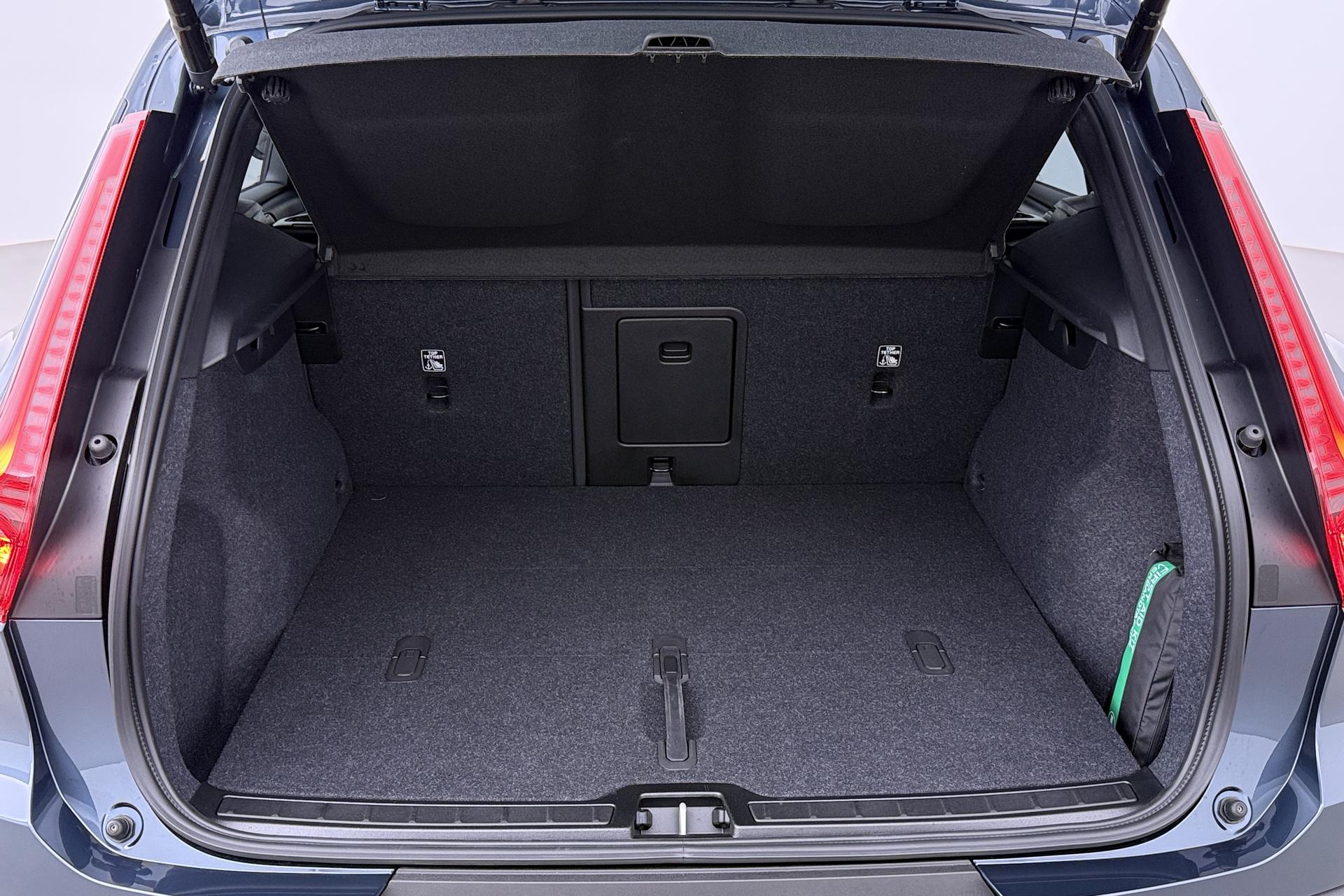 Volvo EX40