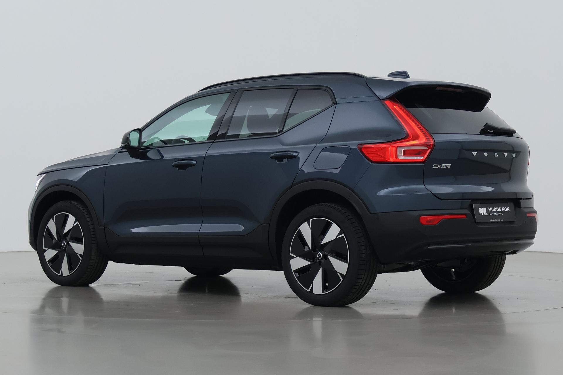 Volvo EX40