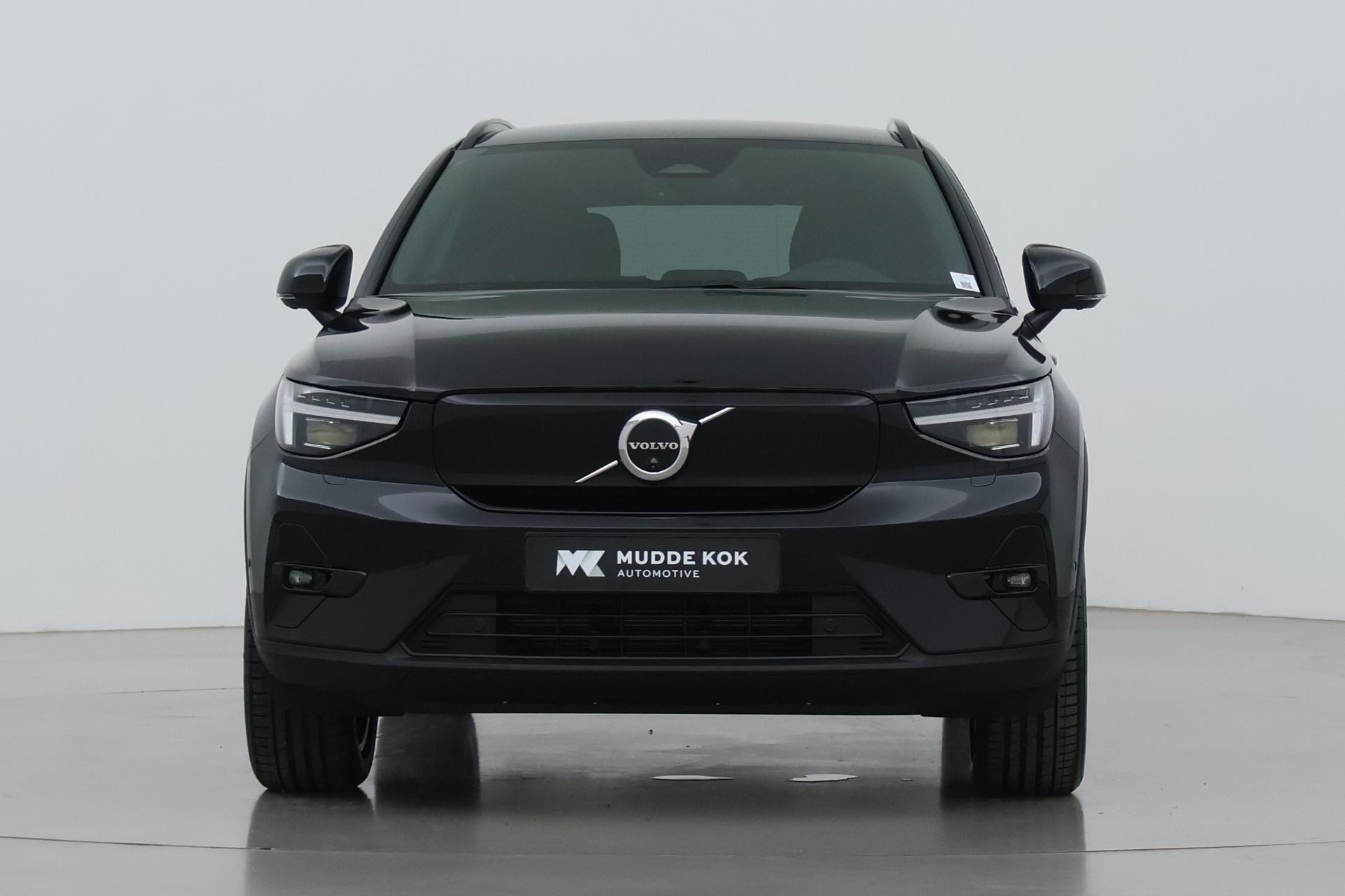Volvo EX40
