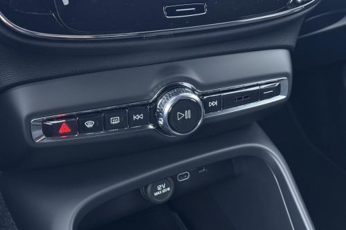 Volvo EX40