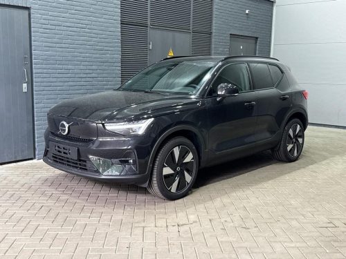 Volvo EX40