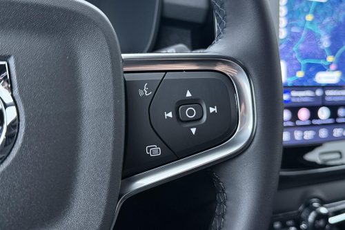 Volvo EX40