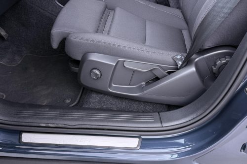 Volvo EX40
