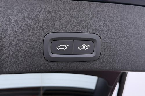 Volvo EX40