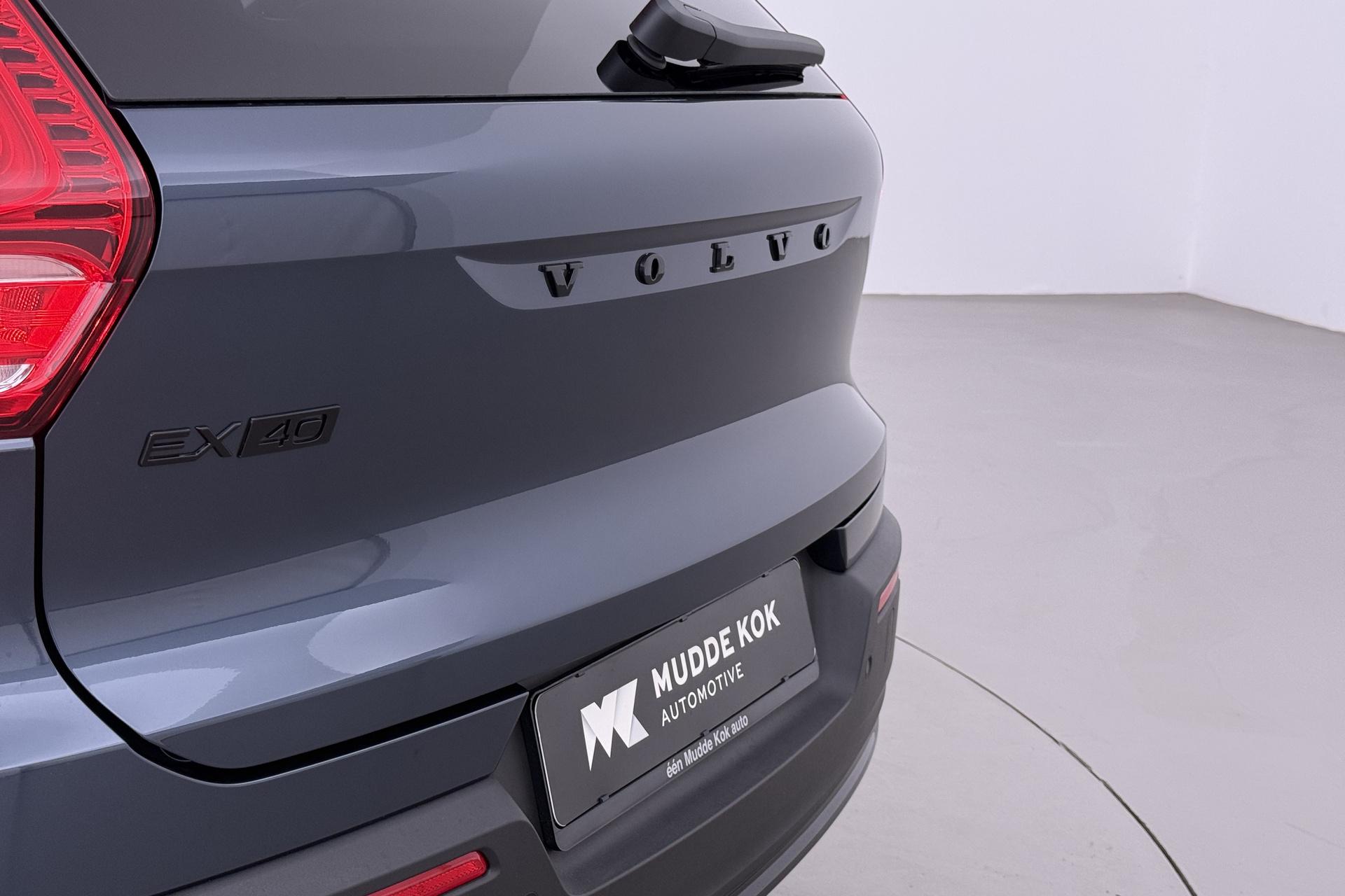 Volvo EX40