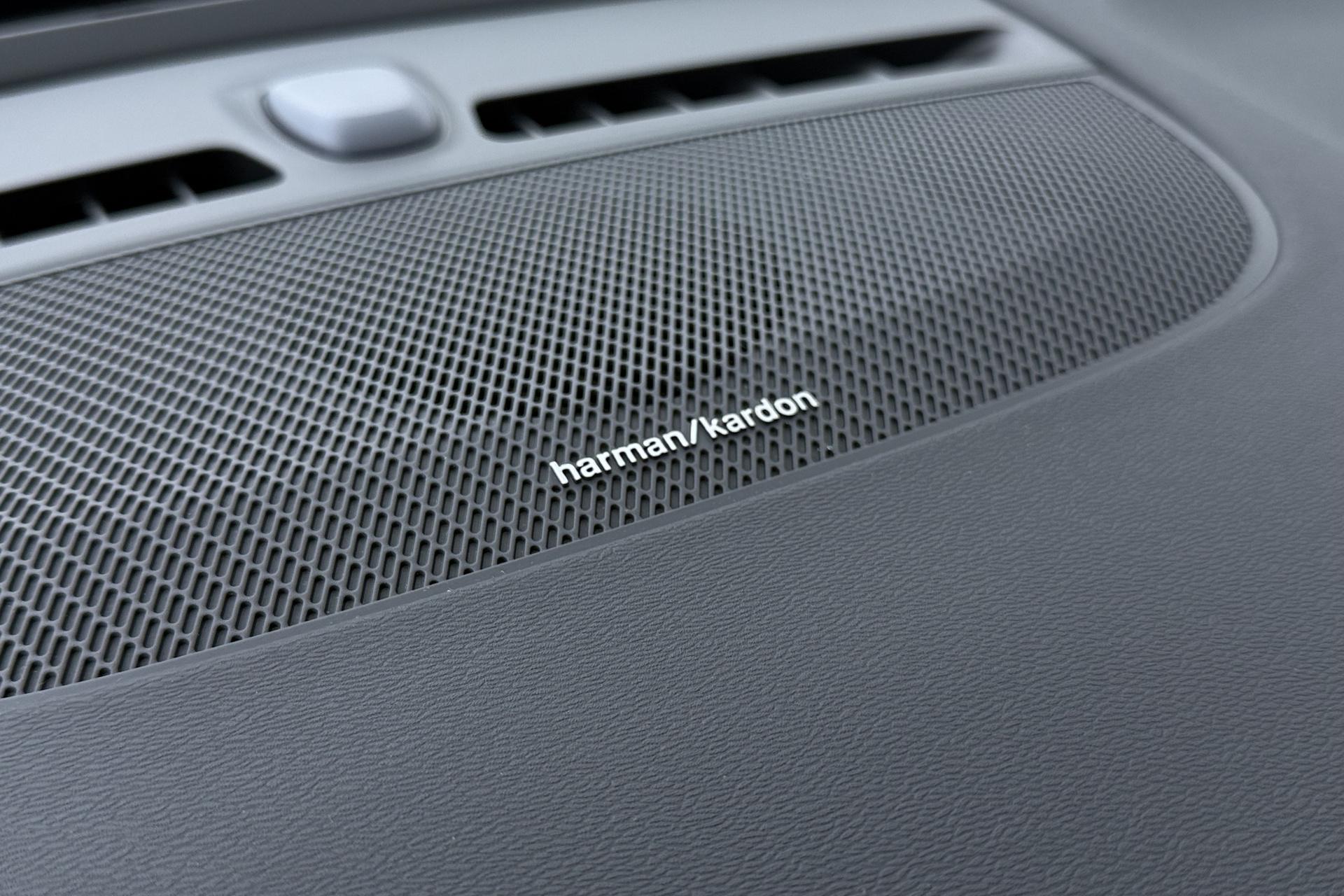 Volvo EX40