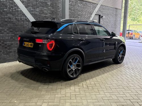 Lynk & Co 01