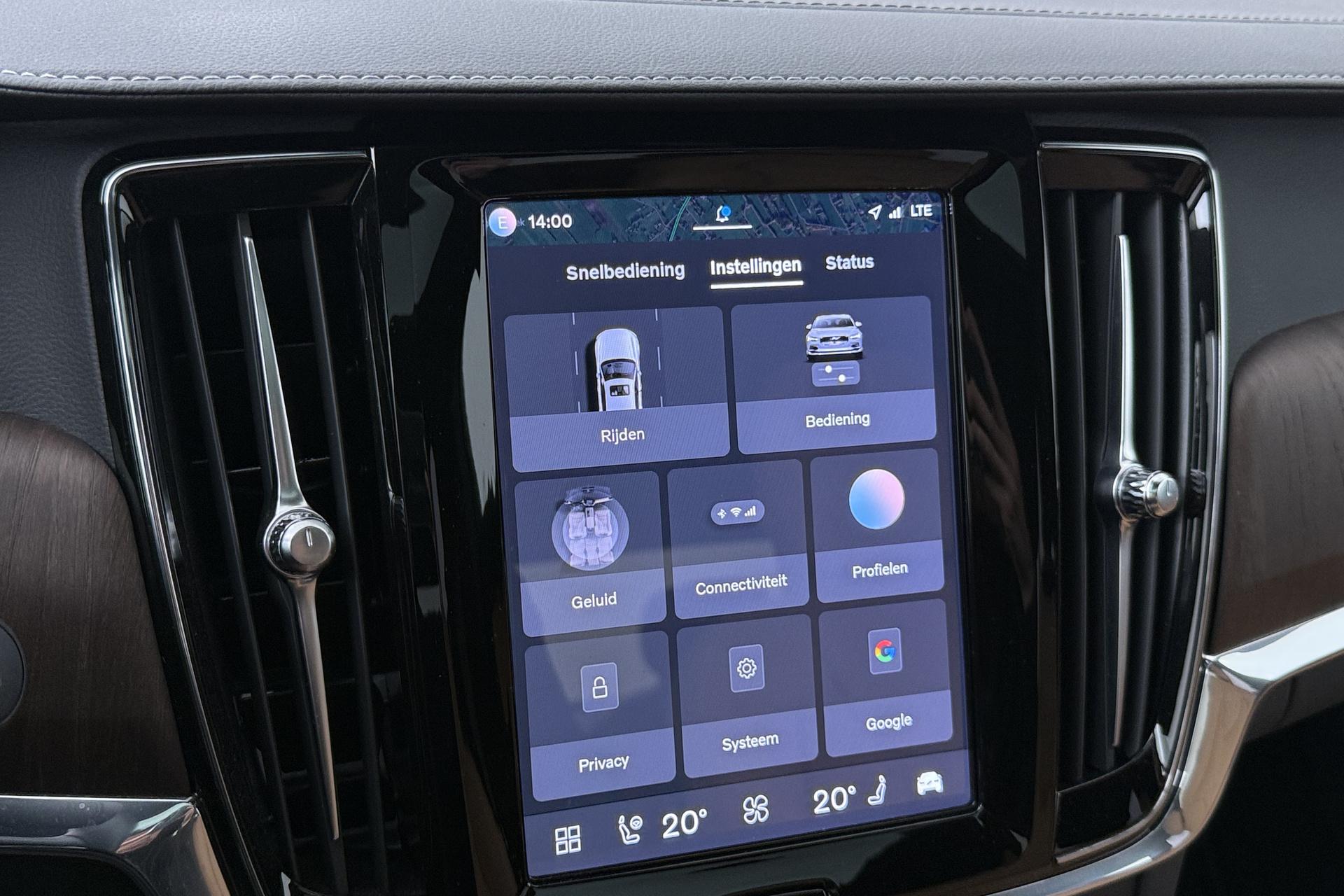 Volvo S90