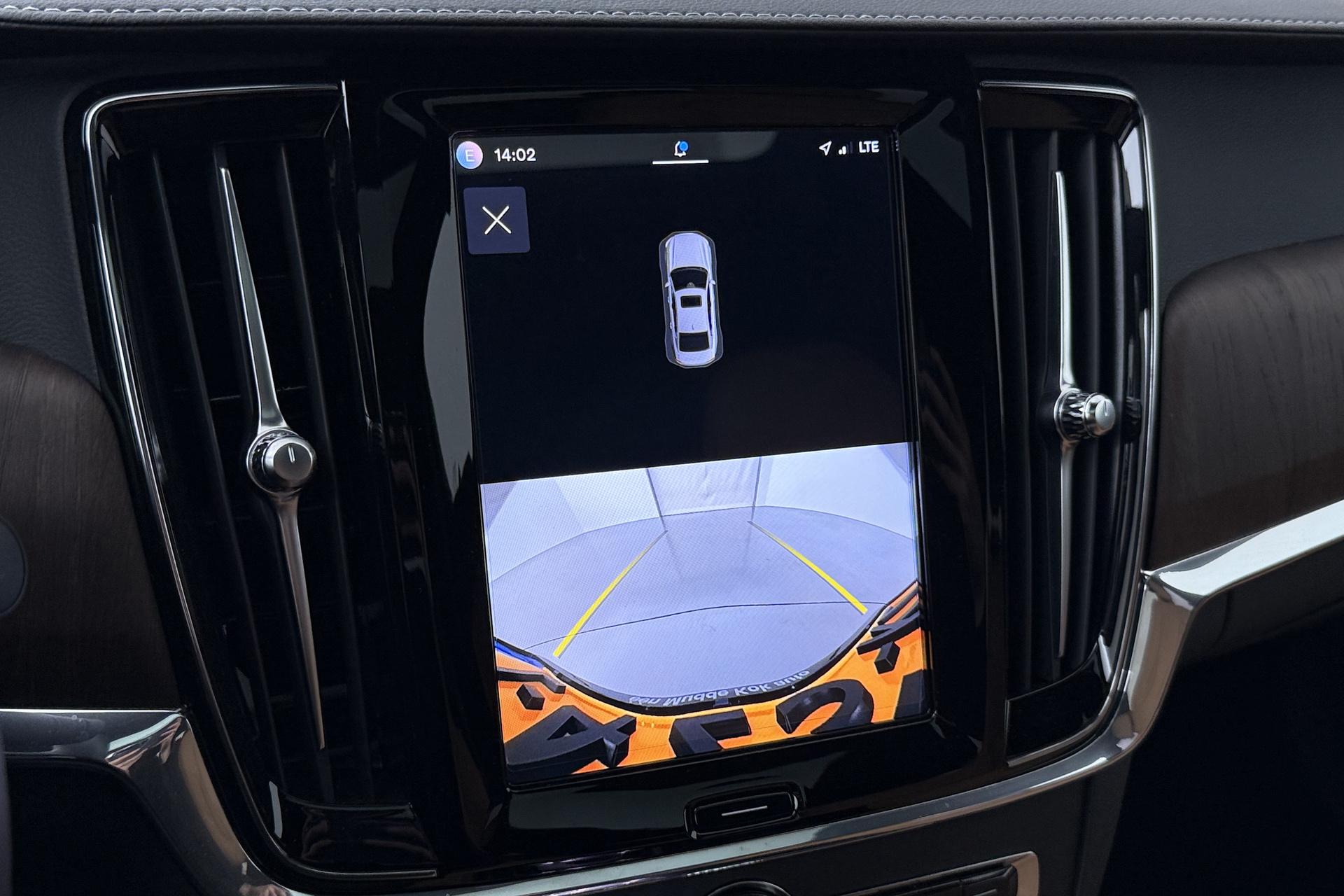 Volvo S90