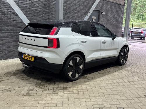 Volvo EX30
