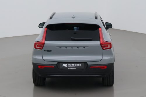 Volvo EX40
