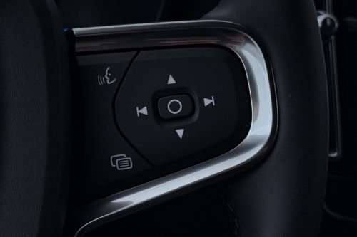 Volvo EX40