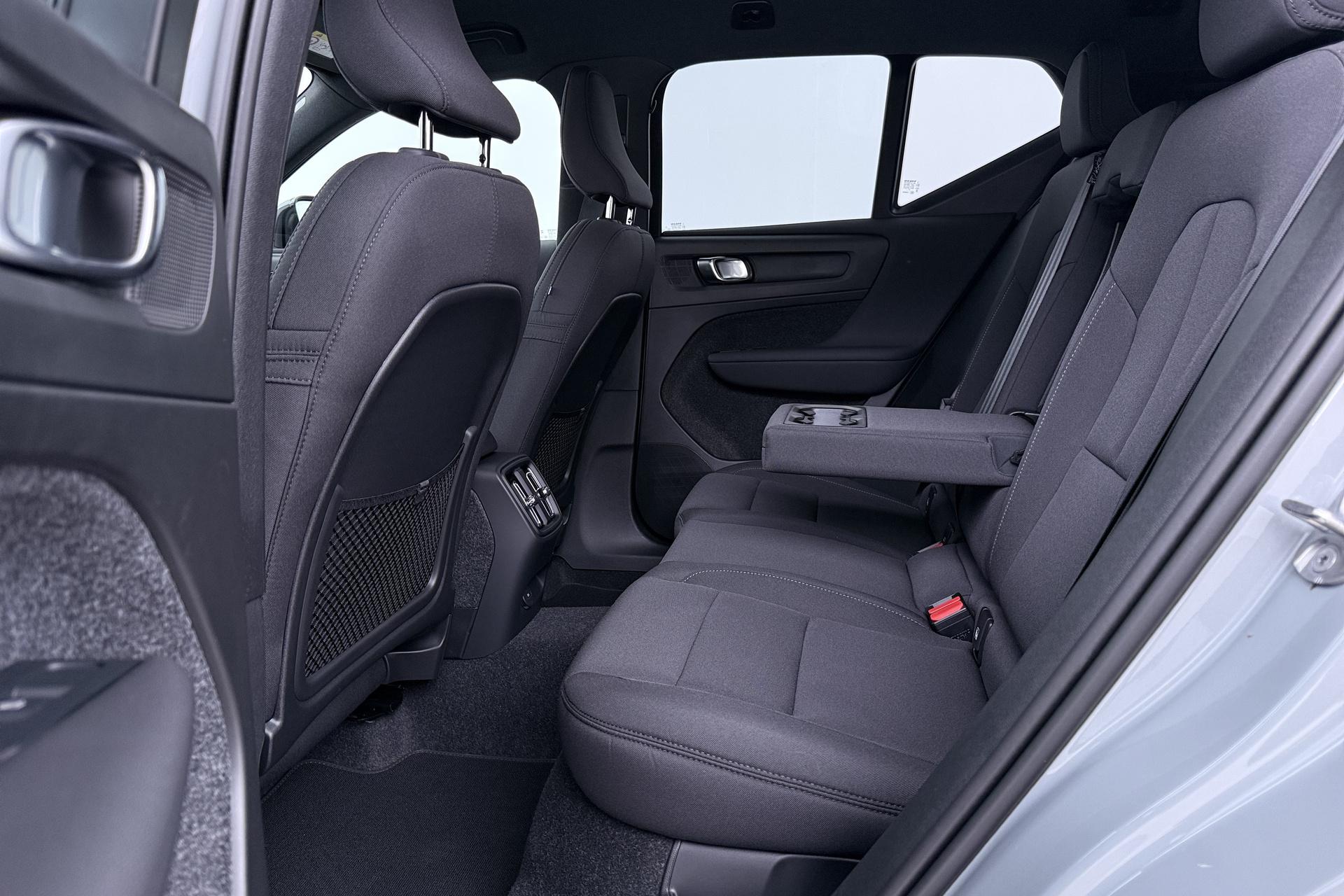 Volvo EX40