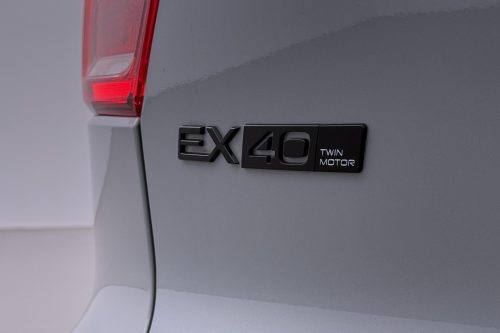Volvo EX40